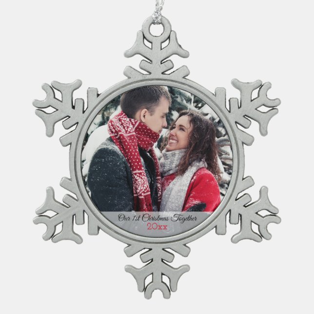 Unser 1. Weihnachtszusammen Foto Schneeflocken Zinn-Ornament (Vorderseite)