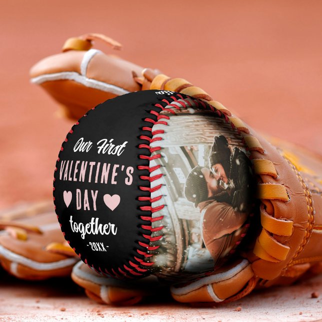 Unser erster Valentinstag zusammen 2 Fotos Baseball (Von Creator hochgeladen)