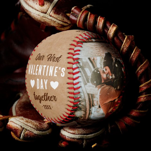 Unser erster Valentinstag zusammen 2 Fotos Baseball (Von Creator hochgeladen)