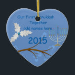 Unser erstes Chanukka verzieren zusammen Geschenk Keramik Ornament<br><div class="desc">Federn und Menorah machen diese Verzierung ein ganz spezielles Geschenk für einen Feiertag,  den Sie hüten</div>
