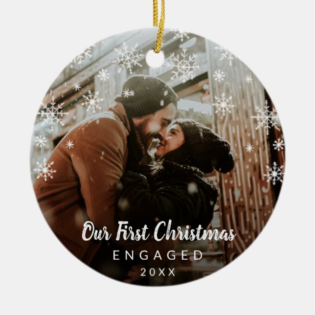 Unser erstes Foto für Verlobte Schneeflocken Keramik Ornament (Vorne)
