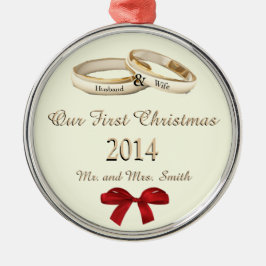 Unser erstes Weihnachten w/rings und Bogen Ornament Aus Metall