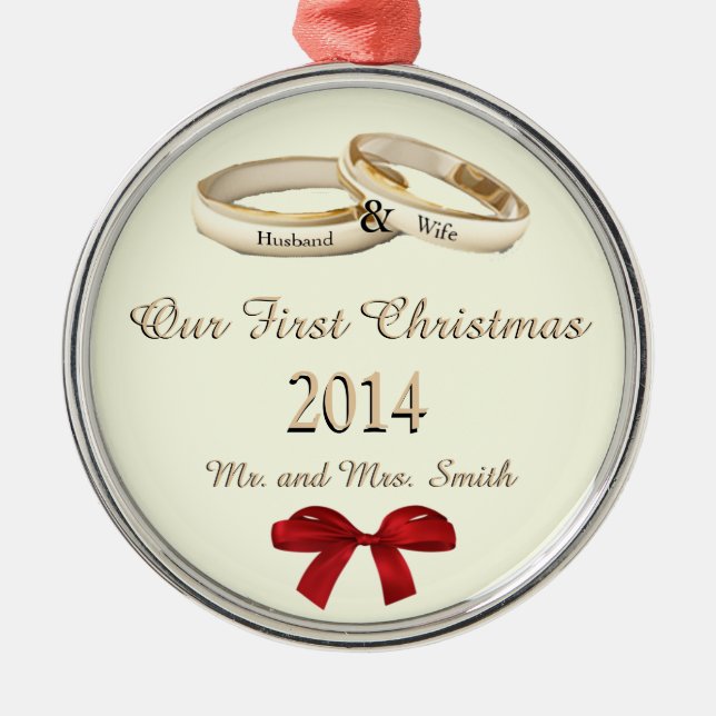 Unser erstes Weihnachten w/rings und Bogen Ornament Aus Metall (Vorne)