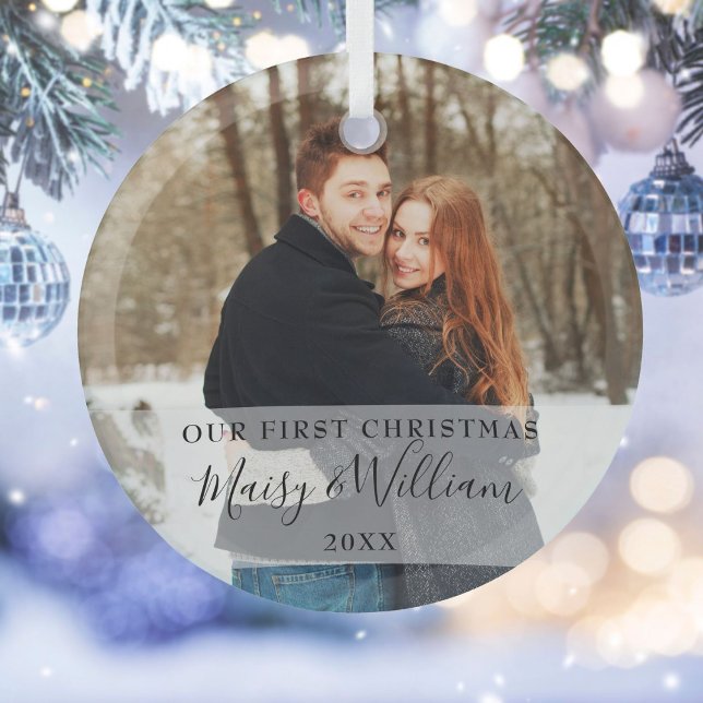 Unser erstes Weihnachts-Newlywings-Foto Ornament Aus Glas (Our First Christmas Newlyweds Photo Glass Ornament)