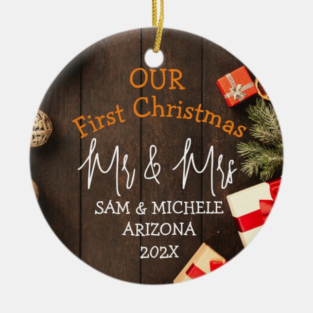 Unser erstes Weihnachtsbaumholz von Mr. und Mrs. Keramik Ornament (Vorne)