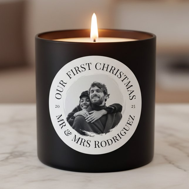 Unser erstes Weihnachtsfest - Mr. & Mrs. Round Fot Runder Aufkleber (Von Creator hochgeladen)