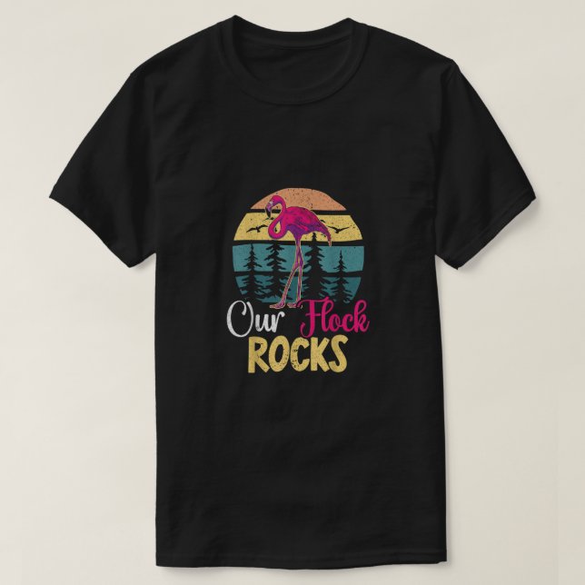 Unser Flock Rocks Design für Flamingo Matching Fam T-Shirt (Design vorne)