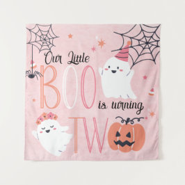 Unser kleiner Boo dreht zwei Wandteppich