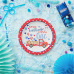 Unser kleiner Brustwarzer dreht eine Platte Pappteller<br><div class="desc">Perfekt,  um den Geburtstag zu feiern!</div>