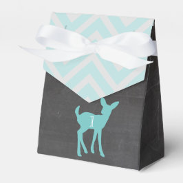 Unser kleiner Buck macht einen Gefälligkeitskasten Geschenkschachtel