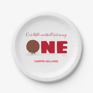 Unser kleiner Fleischball macht einen ersten Gebur Pappteller