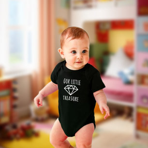 Unser kleiner Schatz. Einfach schwarz Baby Strampler