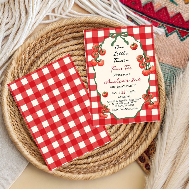 Unser kleiner Tomato Red Gingham wird zwei Geburts Einladung (Von Creator hochgeladen)