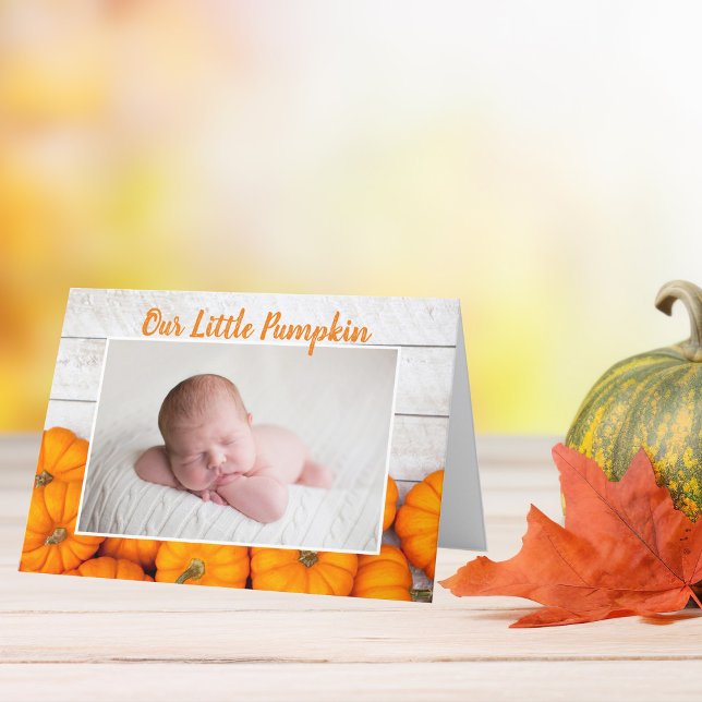 Unser kleines Pumpkin-Erntedank Neugeborenes-Foto Ankündigung (Von Creator hochgeladen)