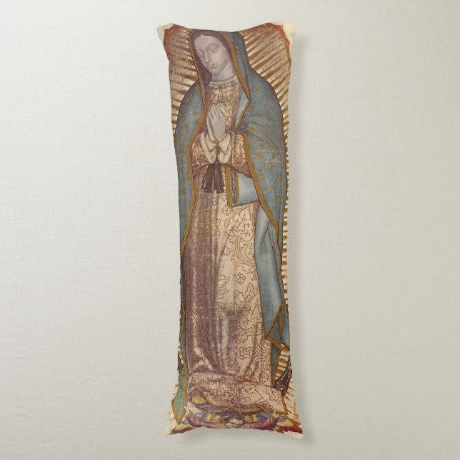 UNSER LADY GUADALUPE  SEITENSCHLÄFERKISSEN (Vorderseite Vertikal)