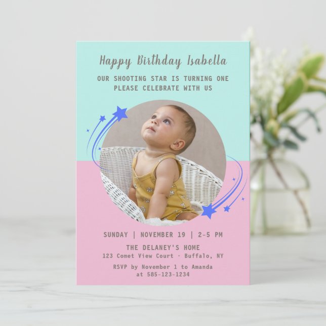 Unser Shooting Star dreht sich einen Geburtstag Einladung (Stehend Vorderseite)