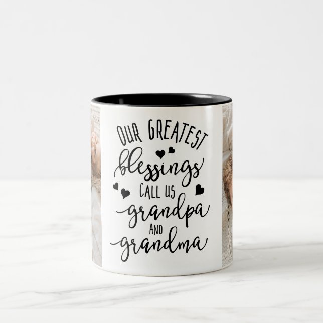 Unsere Beststen Segnungen nennen uns Opa & Oma Zweifarbige Tasse (Mittel)