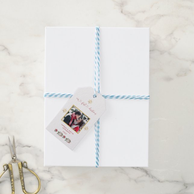 Unsere erste Weihnachtsfeier mit floraler Snowflak Geschenkanhänger (Mit Garn)
