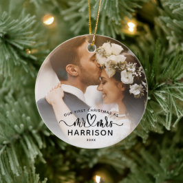 Unsere erste Weihnachtskalligraphie Mr. und Mrs. F Keramik Ornament