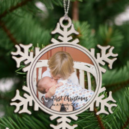 Unsere ersten Weihnachten als Familie von 4 Schneeflocken Zinn-Ornament