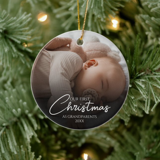 Unsere ersten Weihnachten als Großeltern Elegantes Keramik Ornament (Baum)