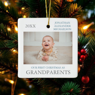 Unsere ersten Weihnachten als Großeltern Keramikornament