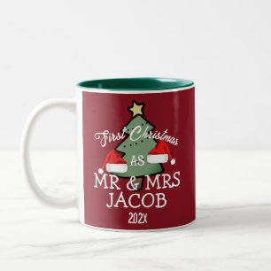 Unsere ersten Weihnachten als Herr und Frau Newlyw Zweifarbige Tasse