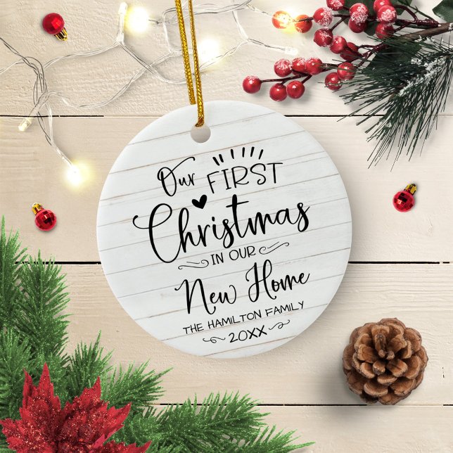 Unsere ersten Weihnachten in unserem neuen Zuhause Keramik Ornament (Von Creator hochgeladen)