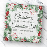Unsere ersten Weihnachten in unserer neuen Zuhause Magnet<br><div class="desc">Unser erstes Weihnachten in der<add name="" of="" your="" street="">Straße in klassischer und einfacher Serif und kursiver Schrift Typografie auf einem modernen einfachen Hintergrund der Wasserfarbe Blattpflanze botanicals</add></div>