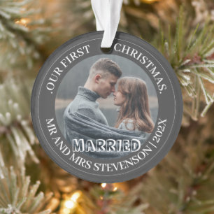 Unsere ersten Weihnachten Mr. und Mrs. frisch verm Ornament