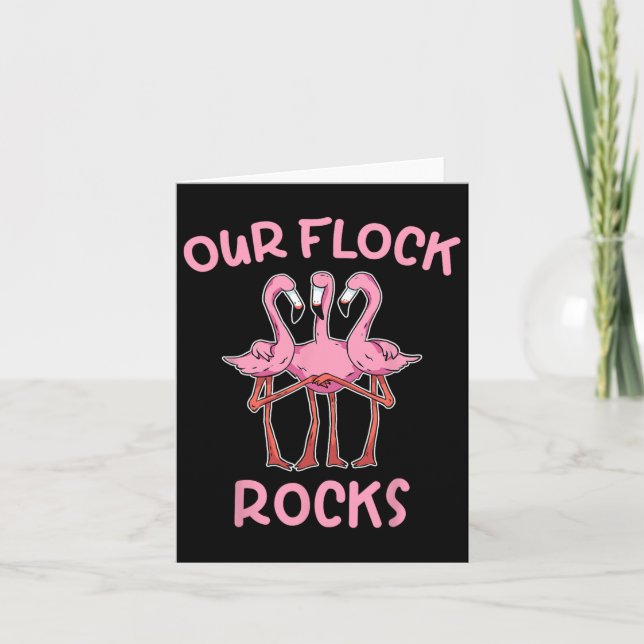 Unsere Flock Rocks Flamingo Matching Familienurlau Karte (Vorderseite)