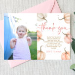 Unsere kleine Pumpkin Pink Foto Geburtstagsparty Dankeskarte<br><div class="desc">Das ist unsere kleine Pumpkin Pink White Fall Custom Picture Foto Geburtstagsparty Dankeschön Karte!</div>