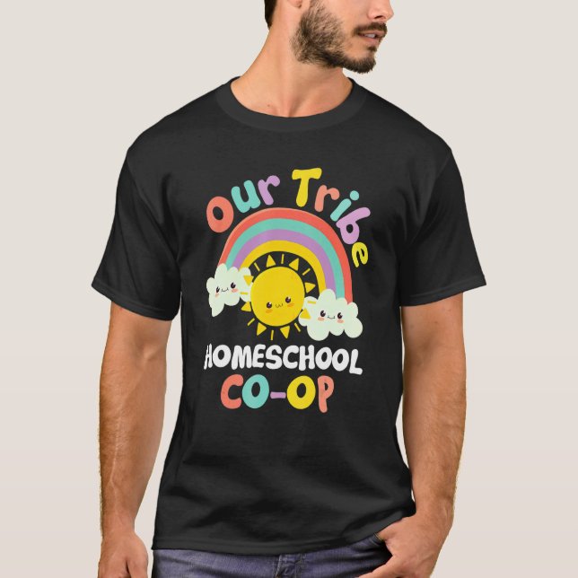 Unsere Stamm Homeschool Co Op T-Shirt (Vorderseite)