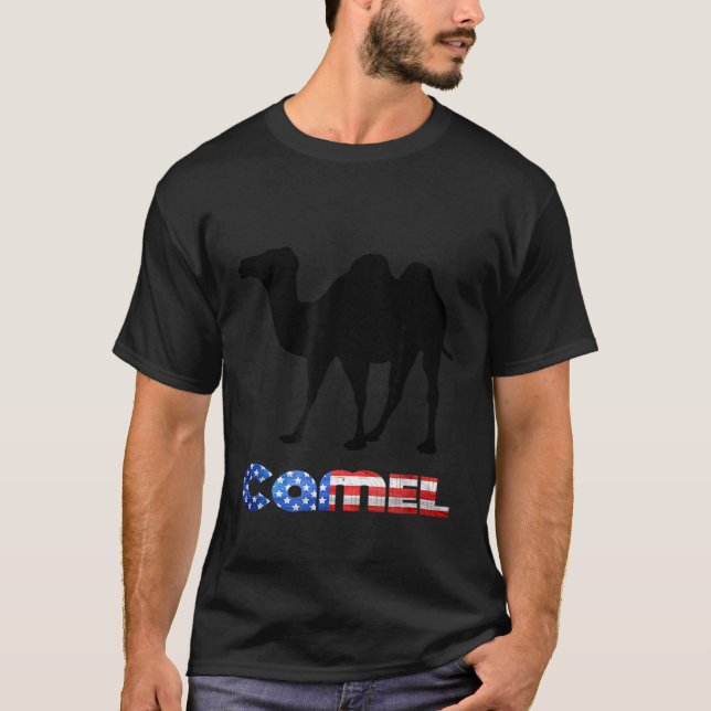 unter amerikanischer Flagge T-Shirt (Vorderseite)