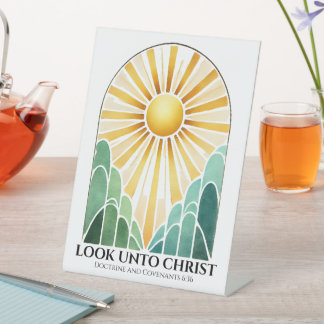 UNTER CHRIST LDS 2025 Youth Theme Sign Sockelschild