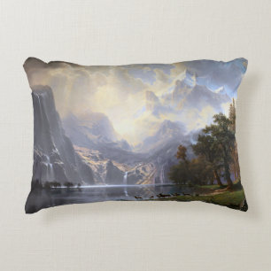 Unter den Sierra Nevada Bergen von Bierstadt     Dekokissen