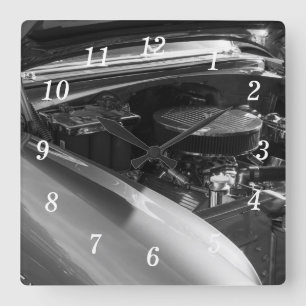 Unter der Türschwelle Quadratische Wanduhr