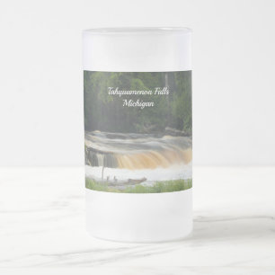 Untere Wasserfälle bei Tahquamenon Mattierte Tasse