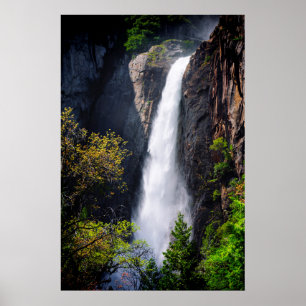 Unterer Yosemite-Wasserfall kaskadierend Poster