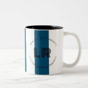 Untergrund mit blauem Streifen Zweifarbige Tasse