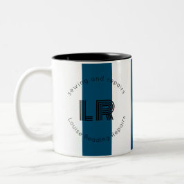 Untergrund mit blauem Streifen Zweifarbige Tasse