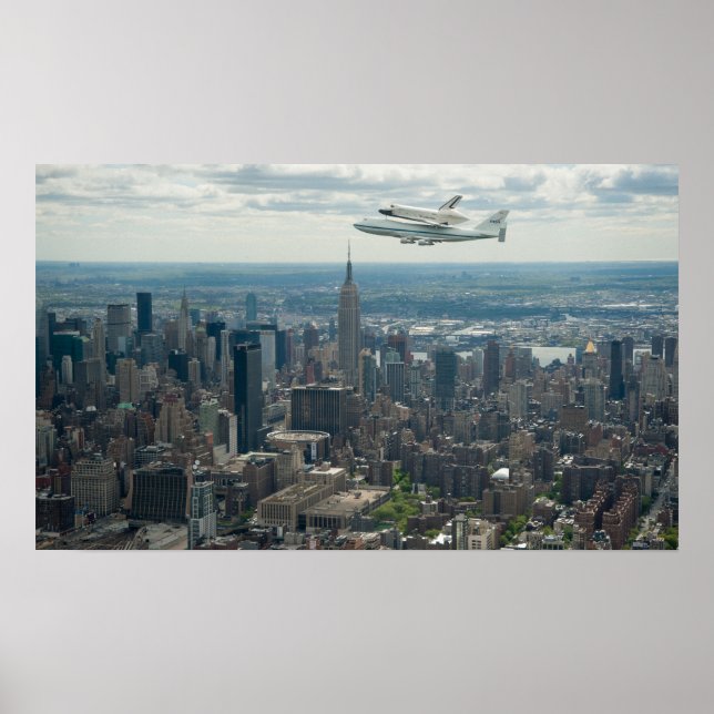Unternehmen fliegen über New York City Poster (Vorne)