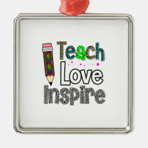 Unterrichten der Liebe Inspiriert Ornament Aus Metall
