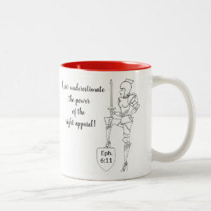 "Unterschätze nie die Macht der Bekleidung” Zweifarbige Tasse