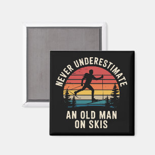 Unterschätze nie einen alten Mann auf Skiern Skito Magnet