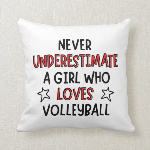 Unterschätze niemals ein Mädchen, das Volleyball L Kissen