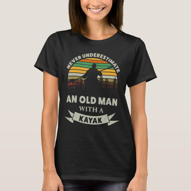 Unterschätze niemals einen alten Mann mit einem Ka T-Shirt (Vorderseite)
