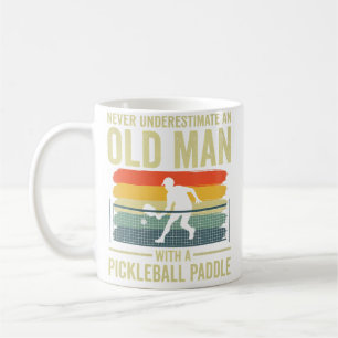 Unterschätze niemals einen alten Mann Opa Pickleb Kaffeetasse
