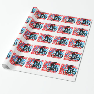 UNTERSCHÄTZEN SIE NIE ALTEN MANN MIT MOUNTAINBIKE. GESCHENKPAPIER