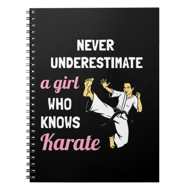 Unterschätzen Sie nie ein Mädchen, das Karate Girl Notizblock (Vorderseite)